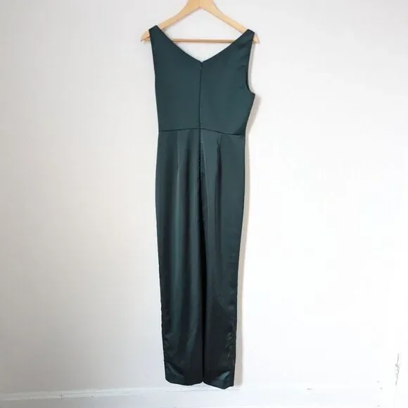 Adrianna Papell dark emerald green satin v-neck drape sleeveless maxi gown dress is available for purchase on au PAY Market - Imported Goods Online Store Co.Ltd. | au PAY Market - Online Adrianna Papell dark emerald green satin v-neck drape sleeveless maxi gown dress is available for purchase on au PAY Market - Imported Goods Online Store Co.Ltd. | au PAY Market - Online